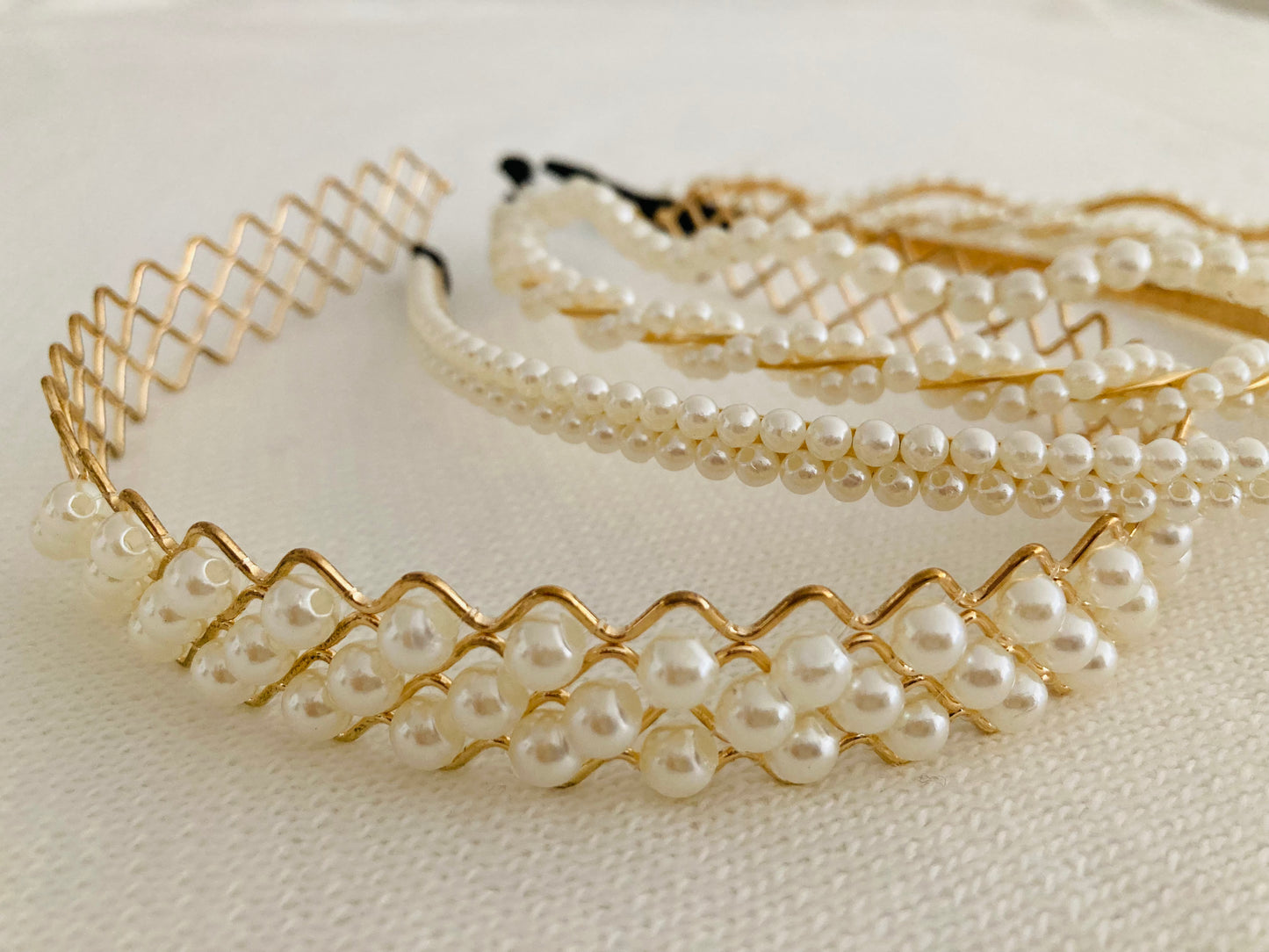 Vinchas rígidas de perlas